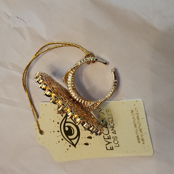 Eye Candy peacock 🦚 adjustable ring - Picture 3 of 6